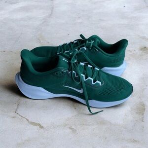 Nike Air zoom Pegasus 41 TB in Size 10 tor Women and Size 8.5 for men
